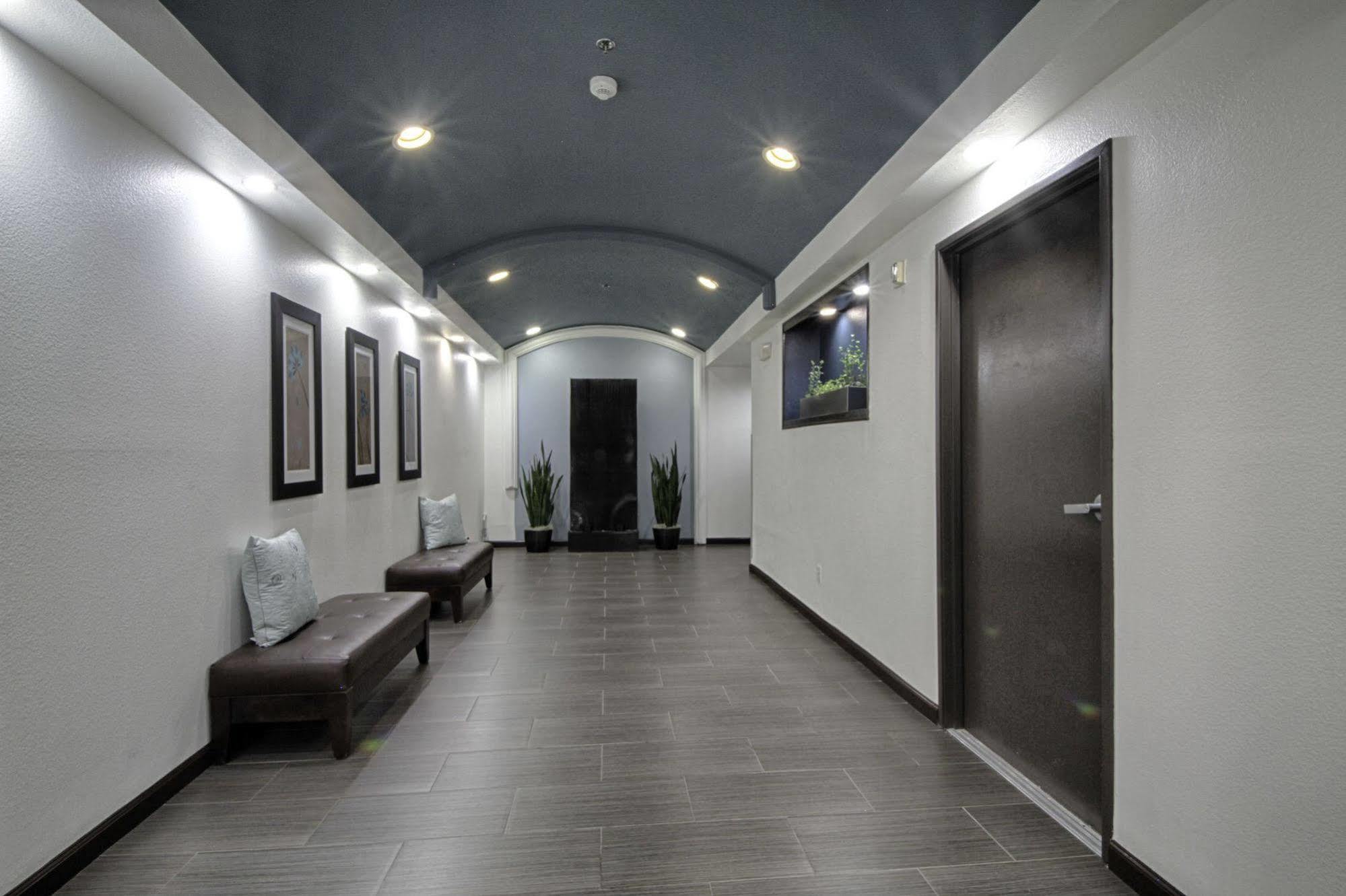 Holiday Inn Express Hotel & Suites Solana Beach-Del Mar By Ihg Exterior foto